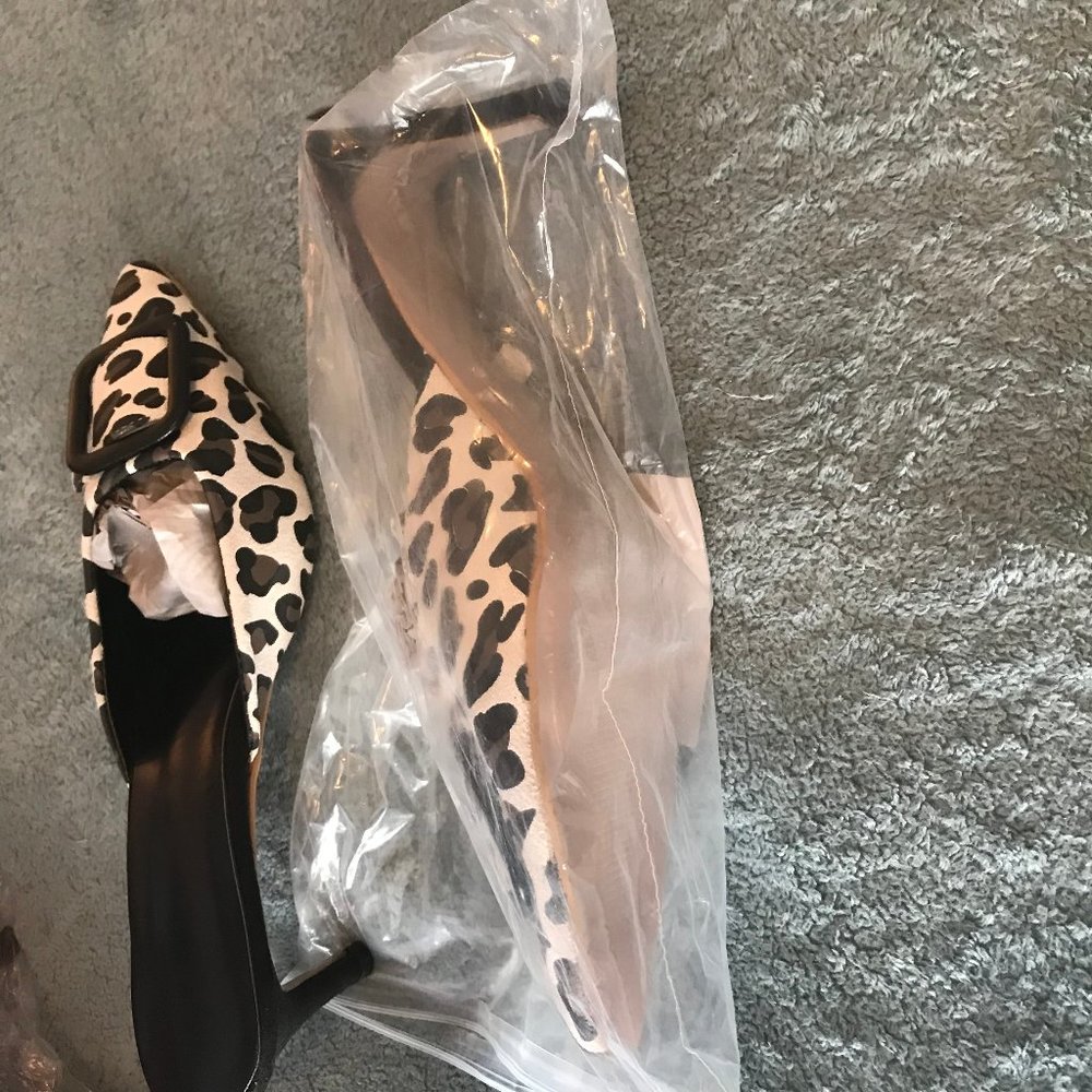 Women elegant shoes